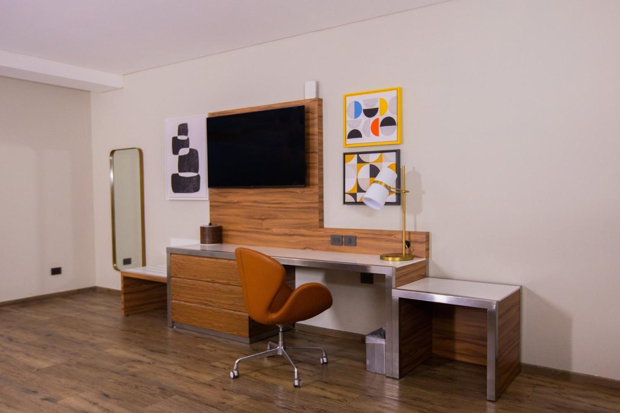 Hotel Zona Centro By Ihg 4*
